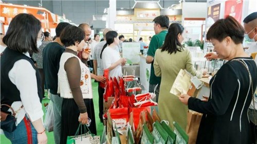 農(nóng)博現(xiàn)場丨連續(xù)24屆參展，這家茶企還能玩出什么花樣？